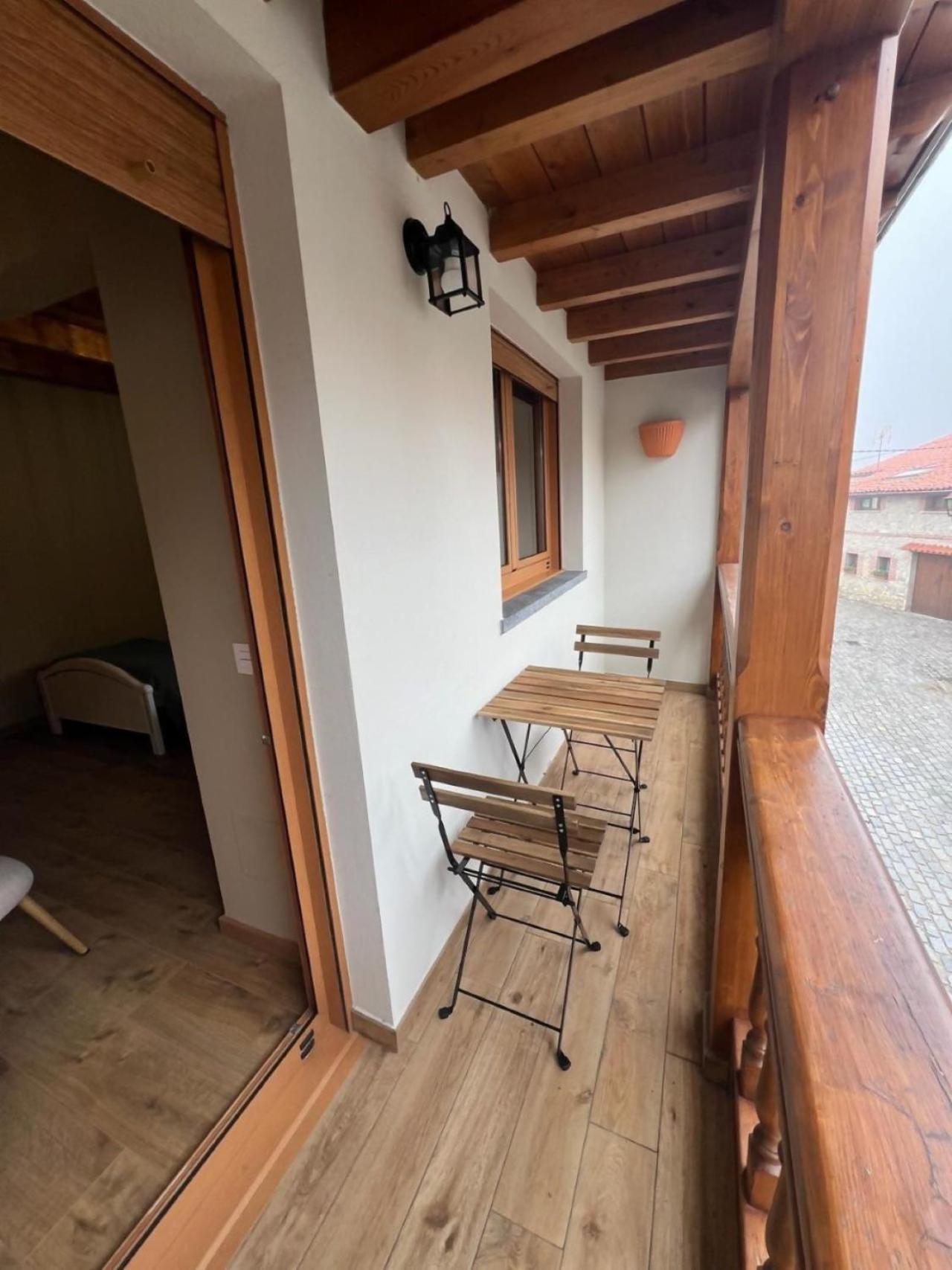 Casa Moises En Bimenes Villa Bagian luar foto